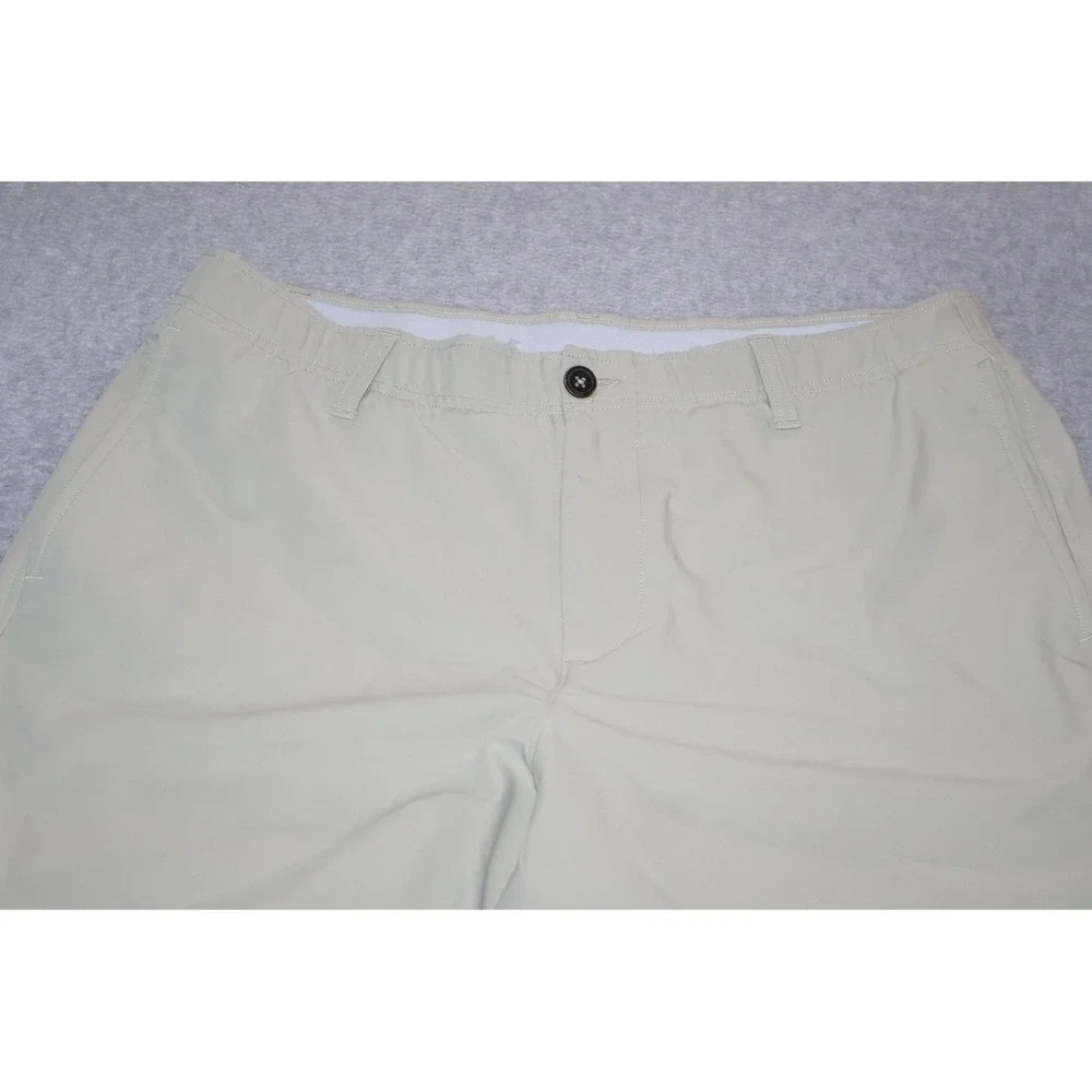 Under Armour Golf Shorts Mens 36 Tan Performance Flat Polyester Blend **